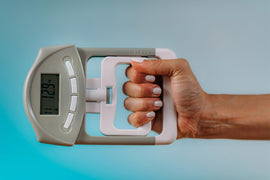 Handgrip strength - O que a ciência diz sobre a força de  preensão das suas mãos